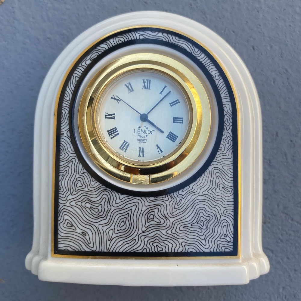 Lenox desktop clock